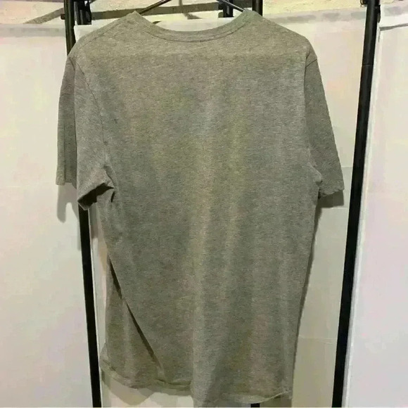 Nike shirt  - Picture 3 of 3